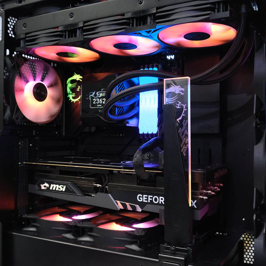 MSI Gaming Ricondizionato Intel Ultra 7, 64GB, 2TB SSD, RTX 5070 12GB