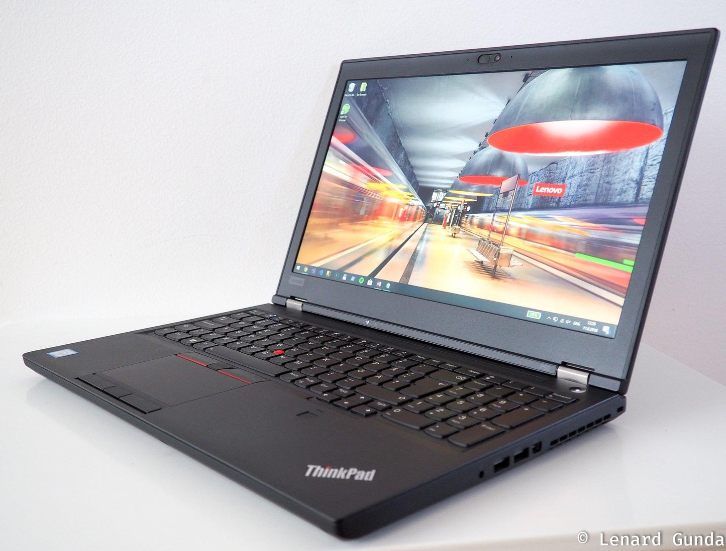Lenovo ThinkPad P52 Notebook workstation ricondizionato Intel i7 16GB 512GB SSD Nvidia Quadro P1000 schermo 15.6 Windows 11 pro
